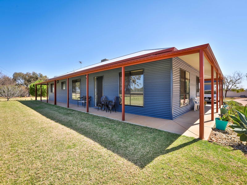 1806 Silver City Highway, Dareton, NSW 2717 Property Details