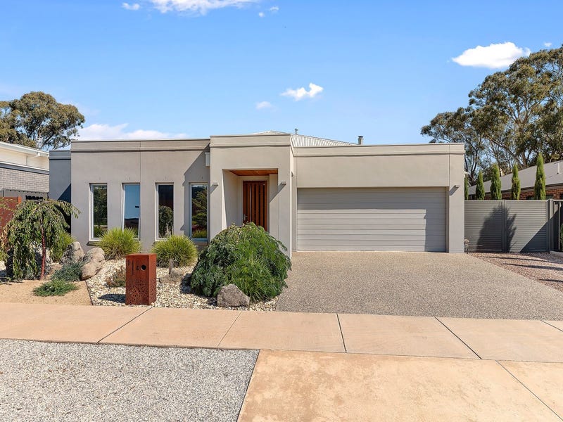 14 Shepherds Glen, Strathfieldsaye, VIC 3551