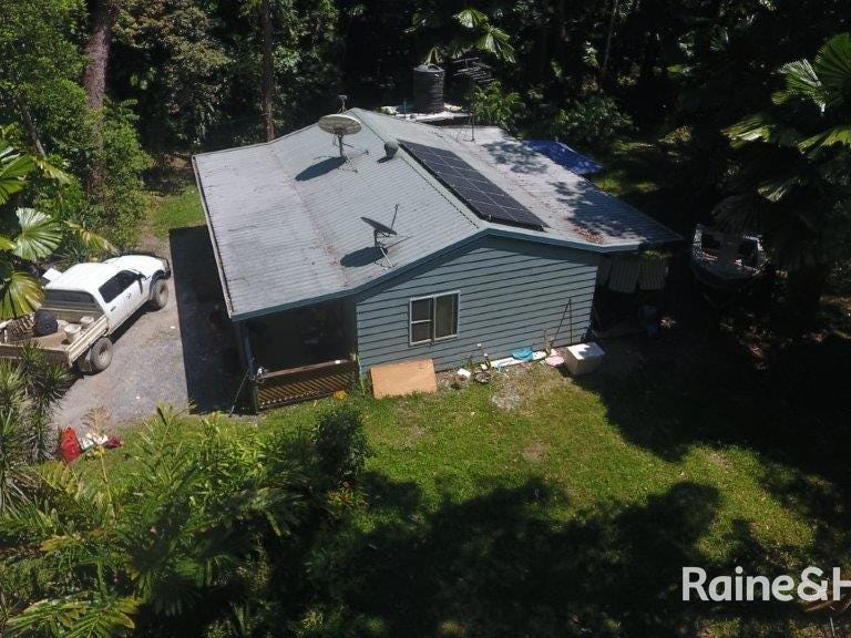 8 Cypress Road Cow Bay, Daintree, Qld 4873 Property Details