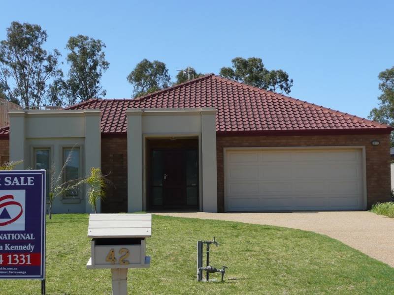 42 Lakeside Drive, Bundalong, Vic 3730 Property Details