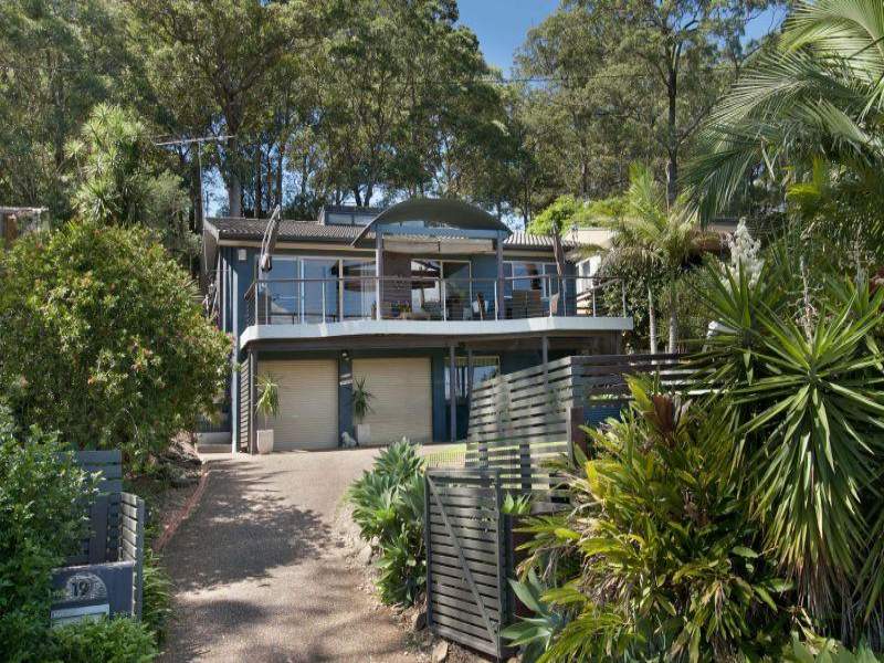 19 Broadwater Drive, Saratoga, NSW 2251 Property Details