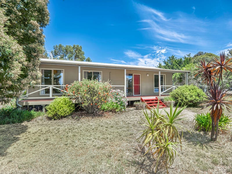 23 Blind Creek Road, Elmhurst, VIC 3469