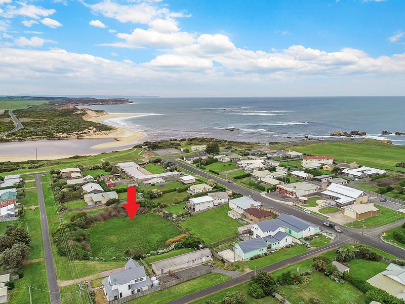 9 Robertson Street, Peterborough, VIC 3270