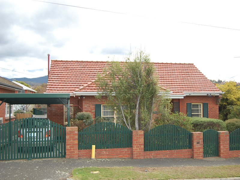 34 Carlton Street, New Town, TAS 7008
