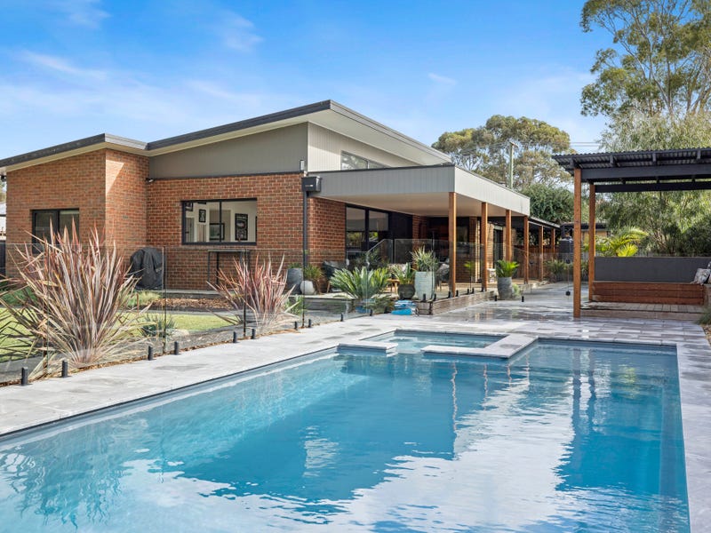 3 Halsey Street, Balnarring, Vic 3926 House for Sale