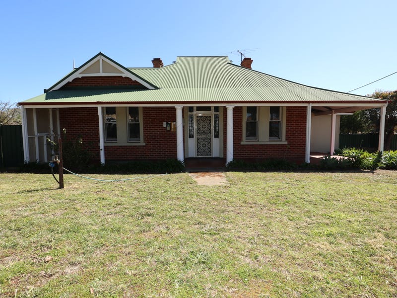 38 Williams Road, Narrogin, WA 6312 Property Details