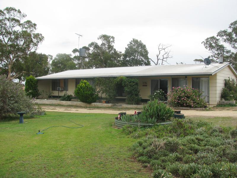 Lot 5 Riddoch Highway, Padthaway, SA 5271 - Realestate.com.au