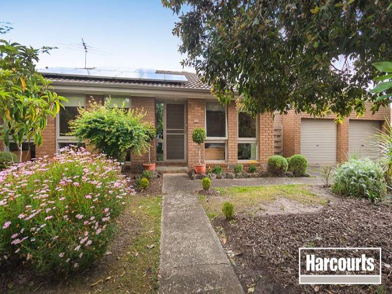 9 Ambleside Crescent, Berwick, Vic 3806 Property Details