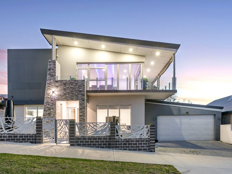 57 Lefroy Road, Beaconsfield, WA 6162