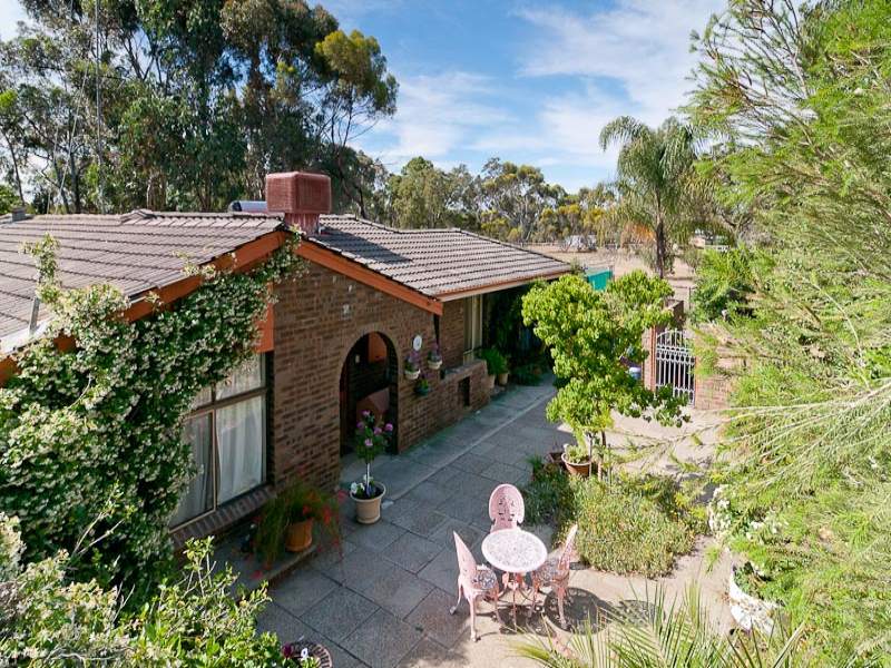 102 Mairinger Way, Wundowie, WA 6560 Property Details