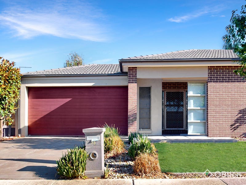 73 Wheelers Park Drive, Cranbourne North, VIC 3977