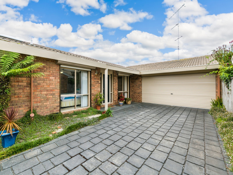2/2527 Loch Ard Drive, Torquay, Vic 3228 Property Details