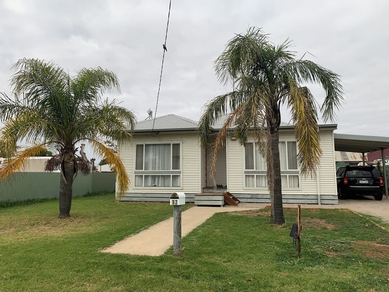 12 Budd Street, Berrigan, NSW 2712