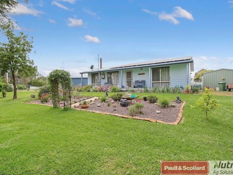 1 Hopetoun St, Culcairn, NSW 2660 Property Details