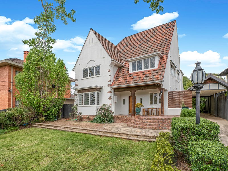 Houses for Sale in Kew, VIC 3101