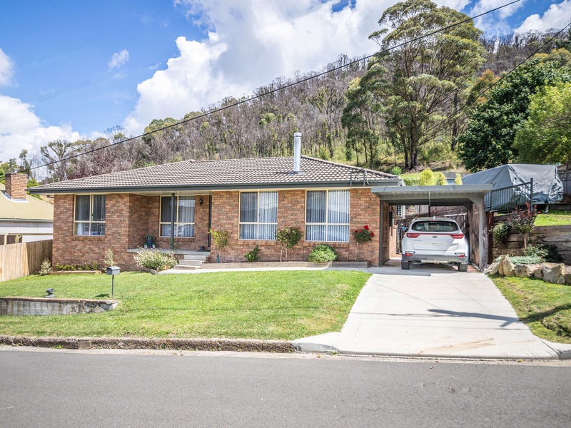 9 Hepburn Street, Mckellars Park, NSW 2790