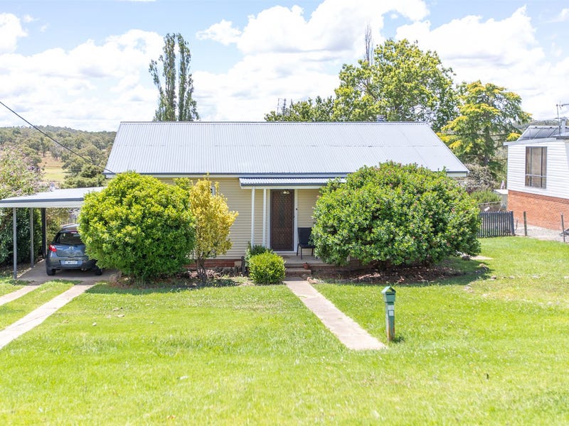66W Hill Street, Walcha, NSW 2354 Property Details