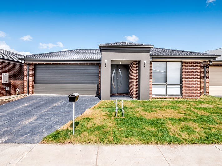 25 Copper Beech Road, Beaconsfield, Vic 3807