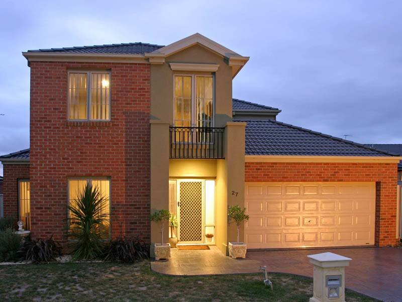 27 Arbour Rise, Pakenham, VIC 3810