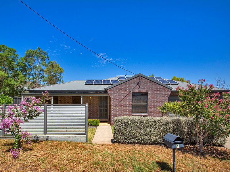 1 Lae Avenue, Tamworth, NSW 2340 Property Details