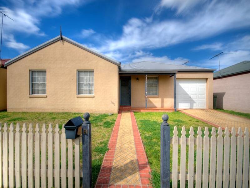51 Delaney Drive, Doonside, NSW 2767