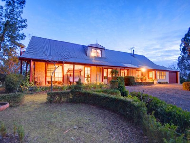 163 Blackberry Lane, Haddon, Vic 3351 Property Details