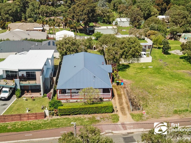 134 Bay View Drive, Little Grove, WA 6330