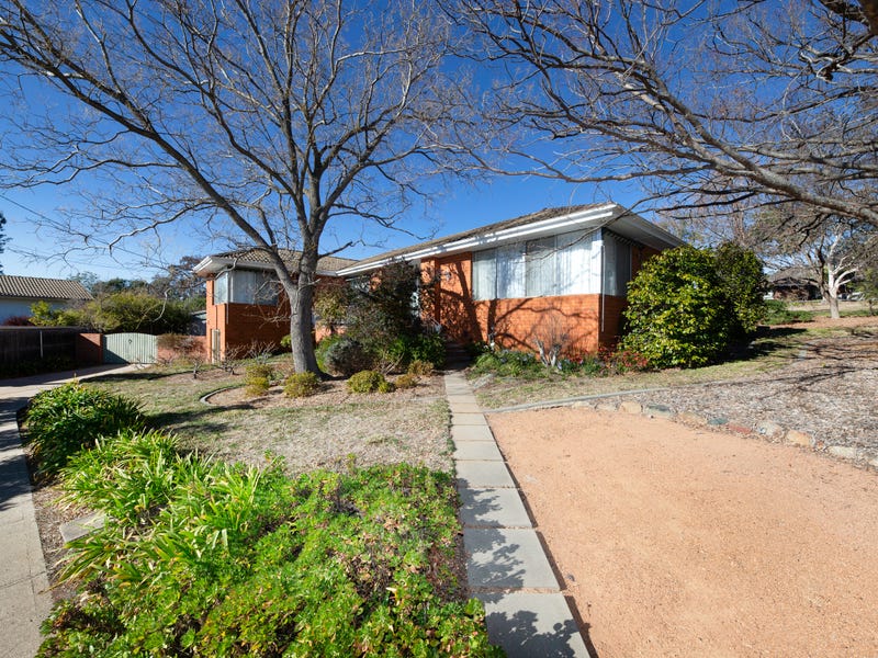 16 Cherry Place, Pearce, ACT 2607