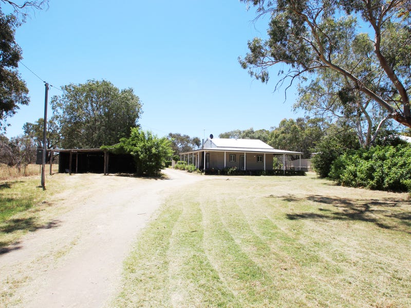 3 Culeenup Road, North Yunderup, WA 6208