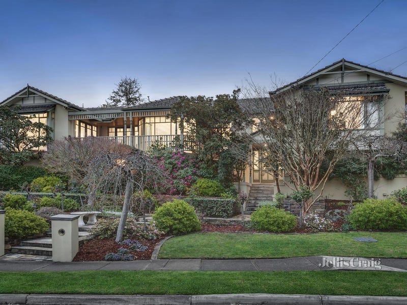 5557 Bruce Street, Mount Waverley, VIC 3149 5557 Bruce Street, Mount Waverley, VIC 3149