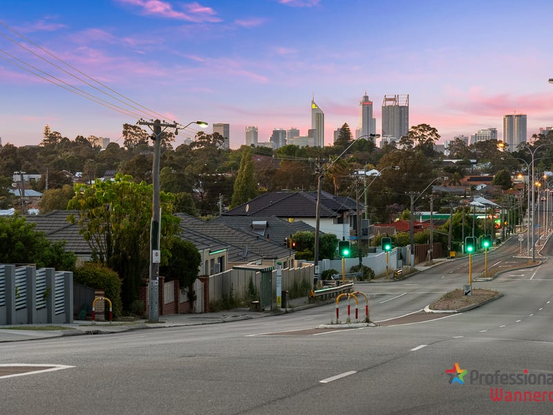 Unit 1 133 Flinders Street, Yokine, WA 6060 Property Details