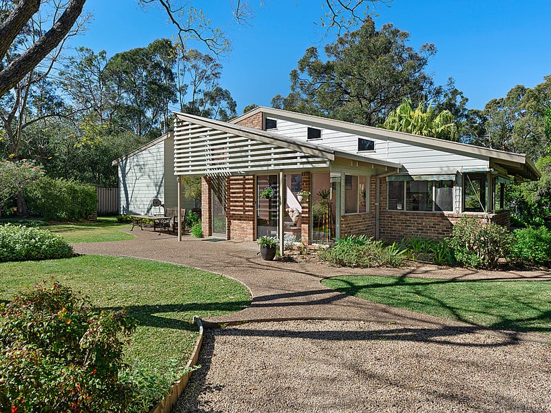 13 Lochaven Drive, Bangalee, NSW 2541