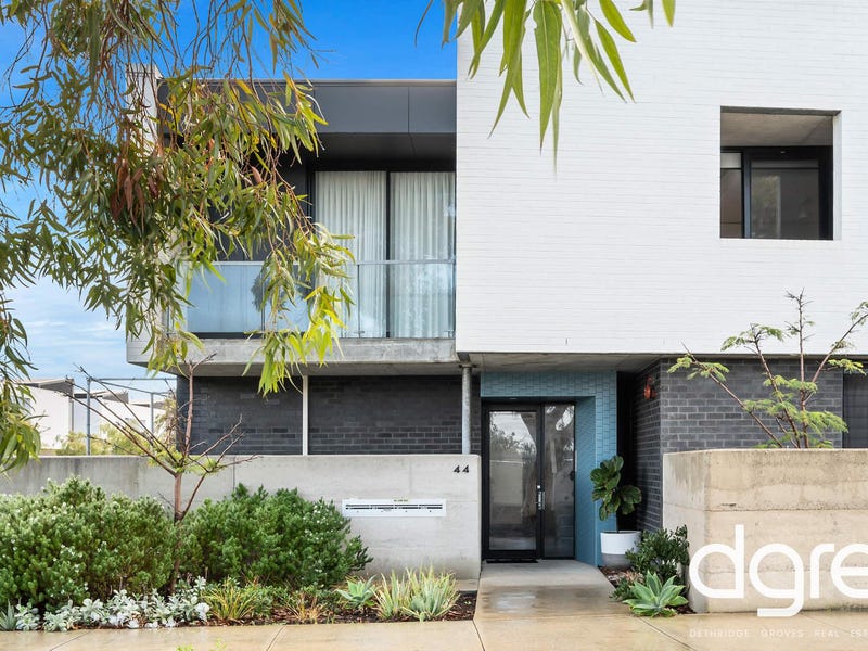 2/44 Knutsford Street, Fremantle, WA 6160 Apartment for Sale