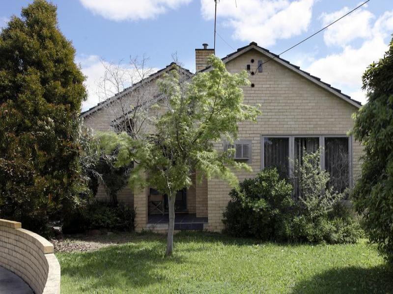 8 Bryden Court, Flora Hill, VIC 3550