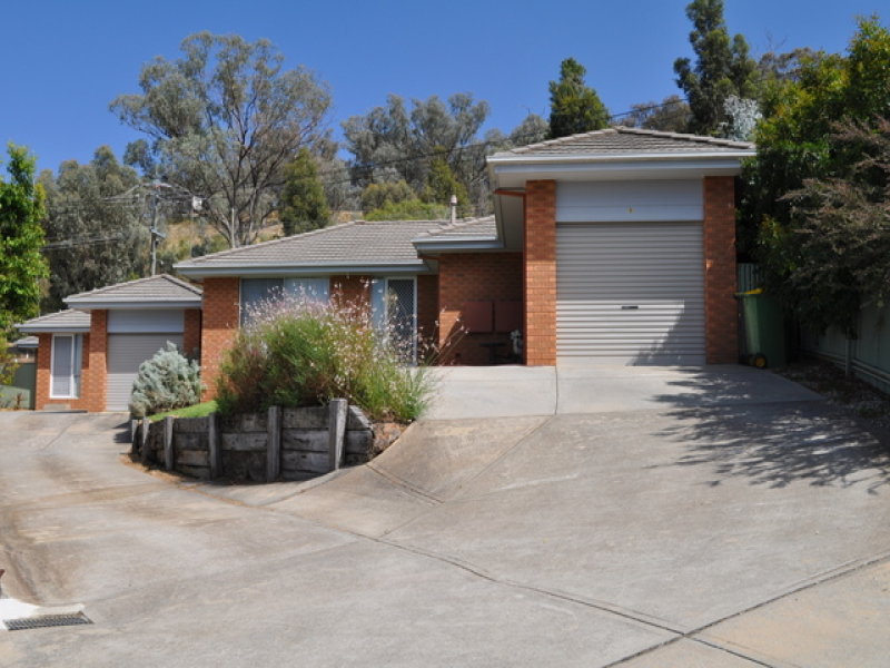 1&2,13 Michelle Avenue, Lavington, NSW 2641 Property Details