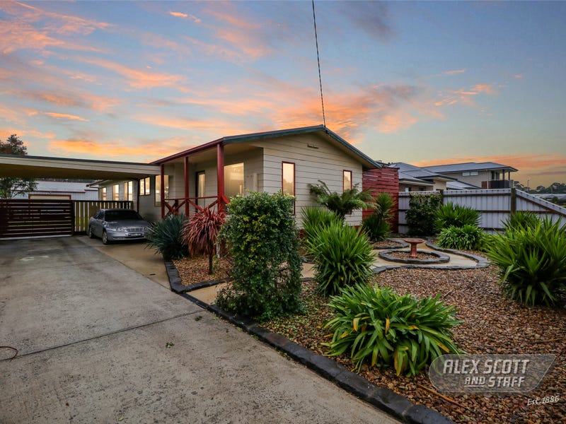 30 Rupert Street, Lang Lang, VIC 3984