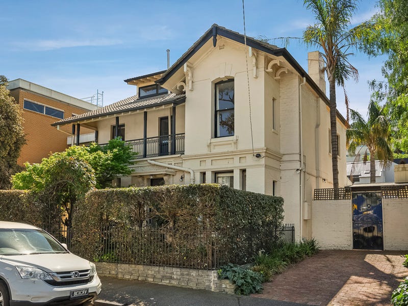 8 Waterloo Cres, St Kilda, Vic 3182