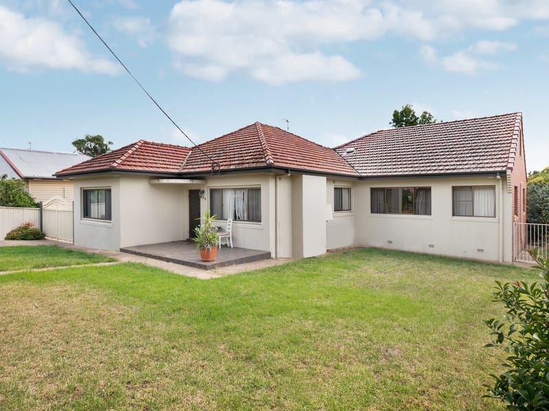 349 Durham Street, West Bathurst, NSW 2795