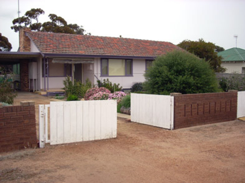 Property 107585826, Gnowangerup, WA 6335 Property Details