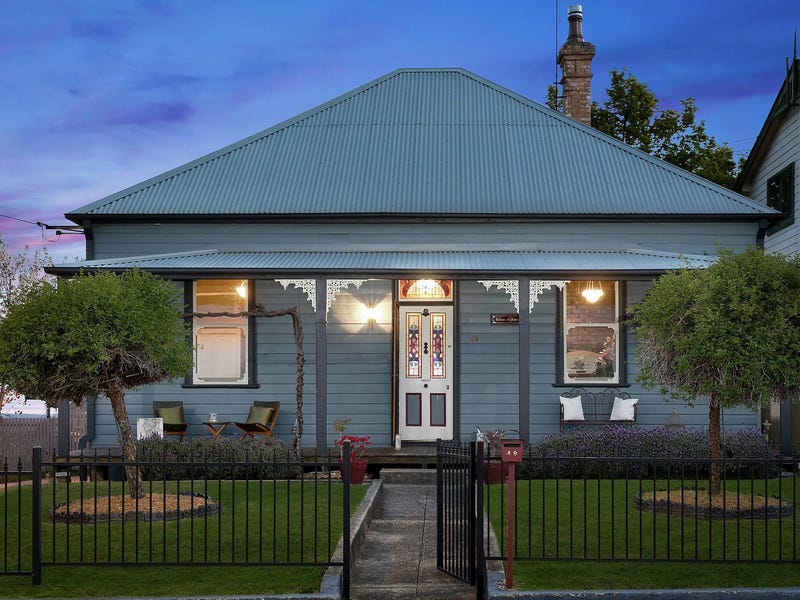 49 Railway Parade, Hazelbrook, NSW 2779