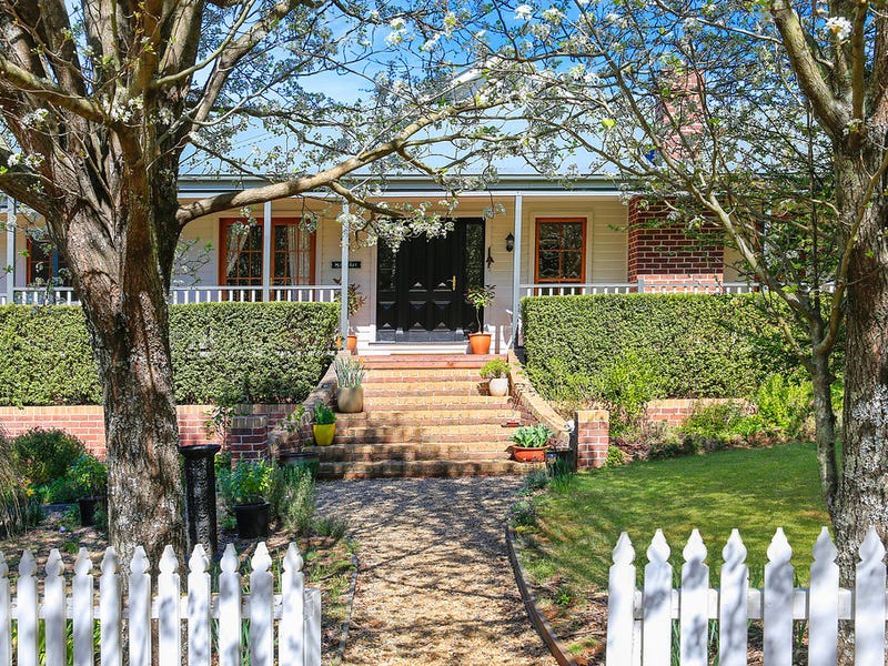 27C May Street, Robertson, NSW 2577 Property Details