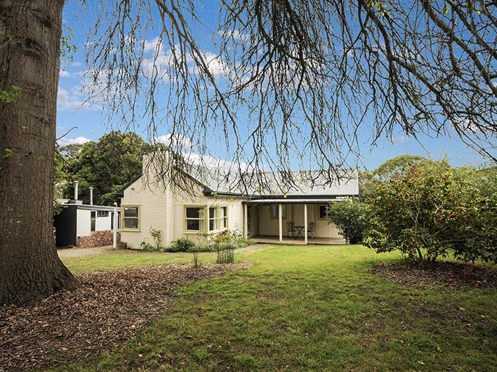 7 Crowley Road, Healesville, Vic 3777 - Property Details