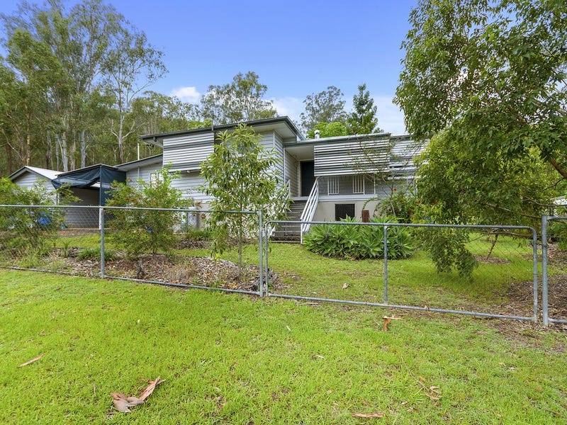 26 East Street, Esk, Qld 4312 Property Details