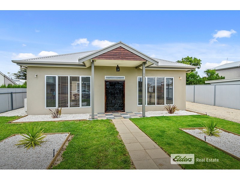 24 Lord Syleham Street, Robe, SA 5276 Property Details