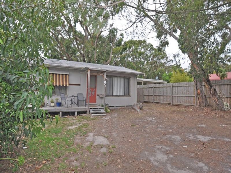 84 Pier Road, Inverloch, Vic 3996 Property Details