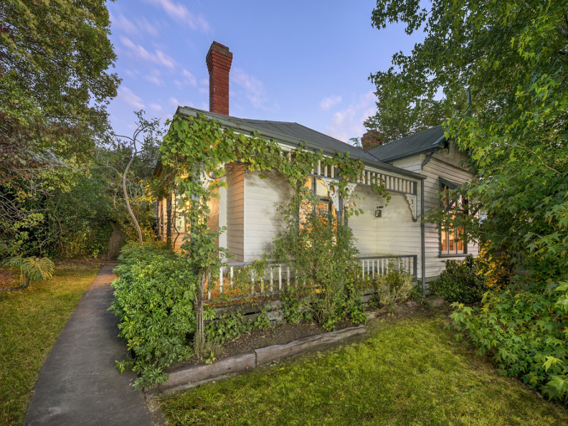 98 Highfield Road, Canterbury, VIC 3126 - realestate.com.au