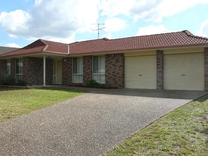 13 Kellerman Drive, St Helens Park, NSW 2560