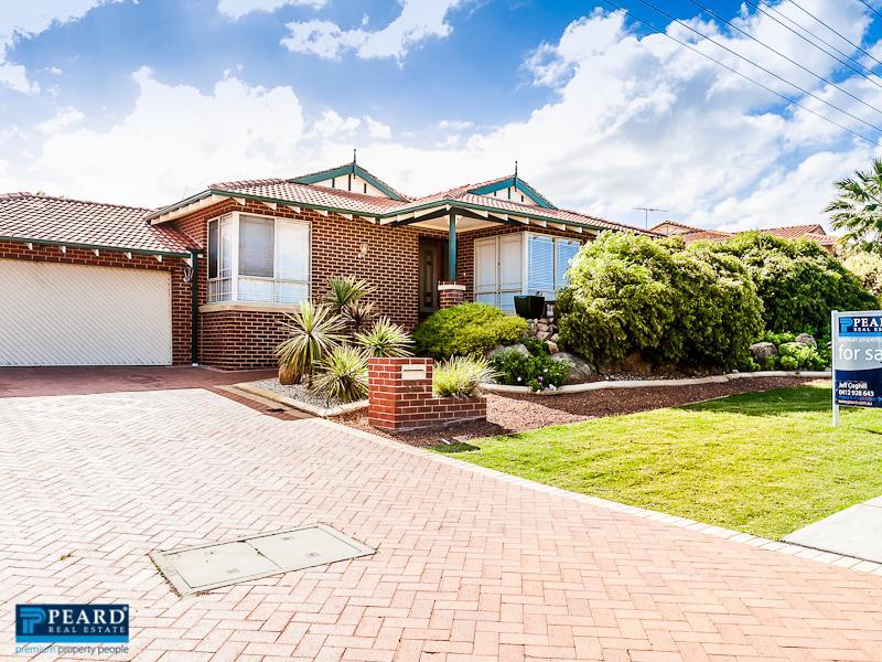 121 Waterford Drive, Hillarys, WA 6025 Property Details