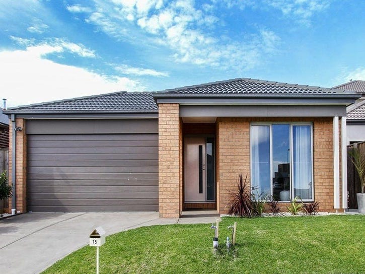 75 Riverstone Boulevard, Clyde North, VIC 3978