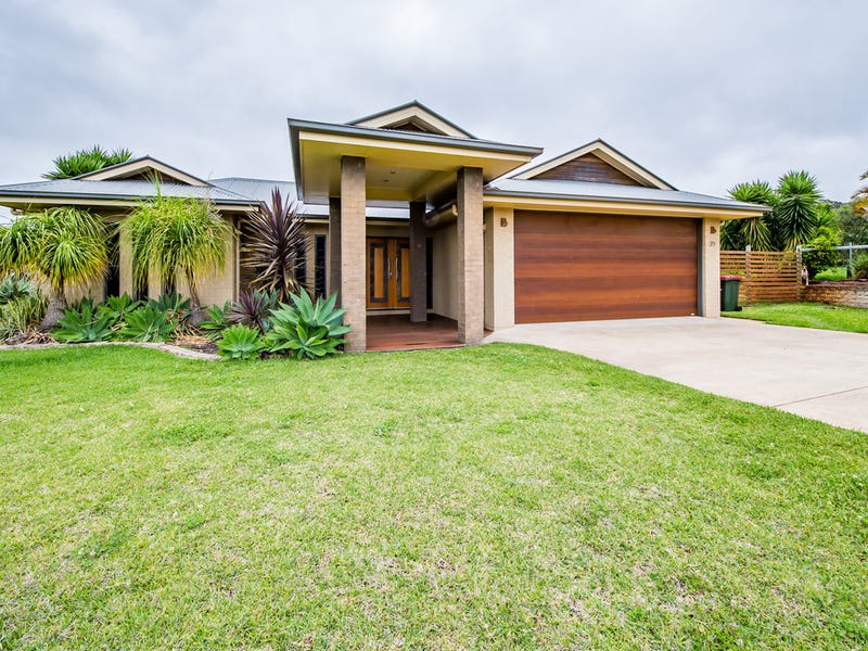 25 Sonaree Drive, Kingaroy, Qld 4610 Property Details